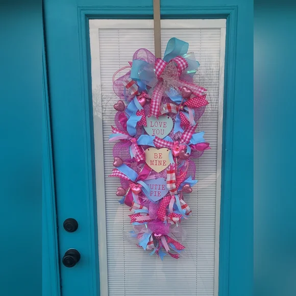 New, handmade XL Valentine's swag/Wreath Pink and Teal - Picture 1 of 3